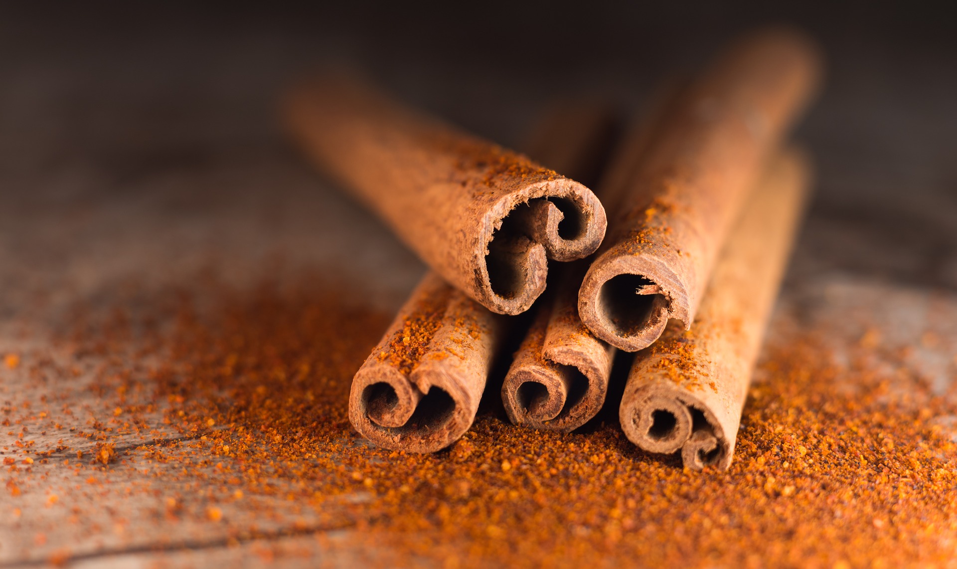Kanel - et krydderi der kan bruges i både det søde og salte køkken - Gastroulven