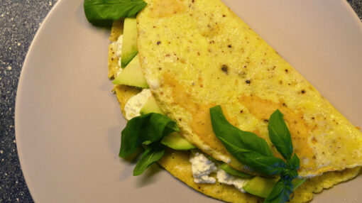 Omelet med hytteost og avokado fra GastroUlven