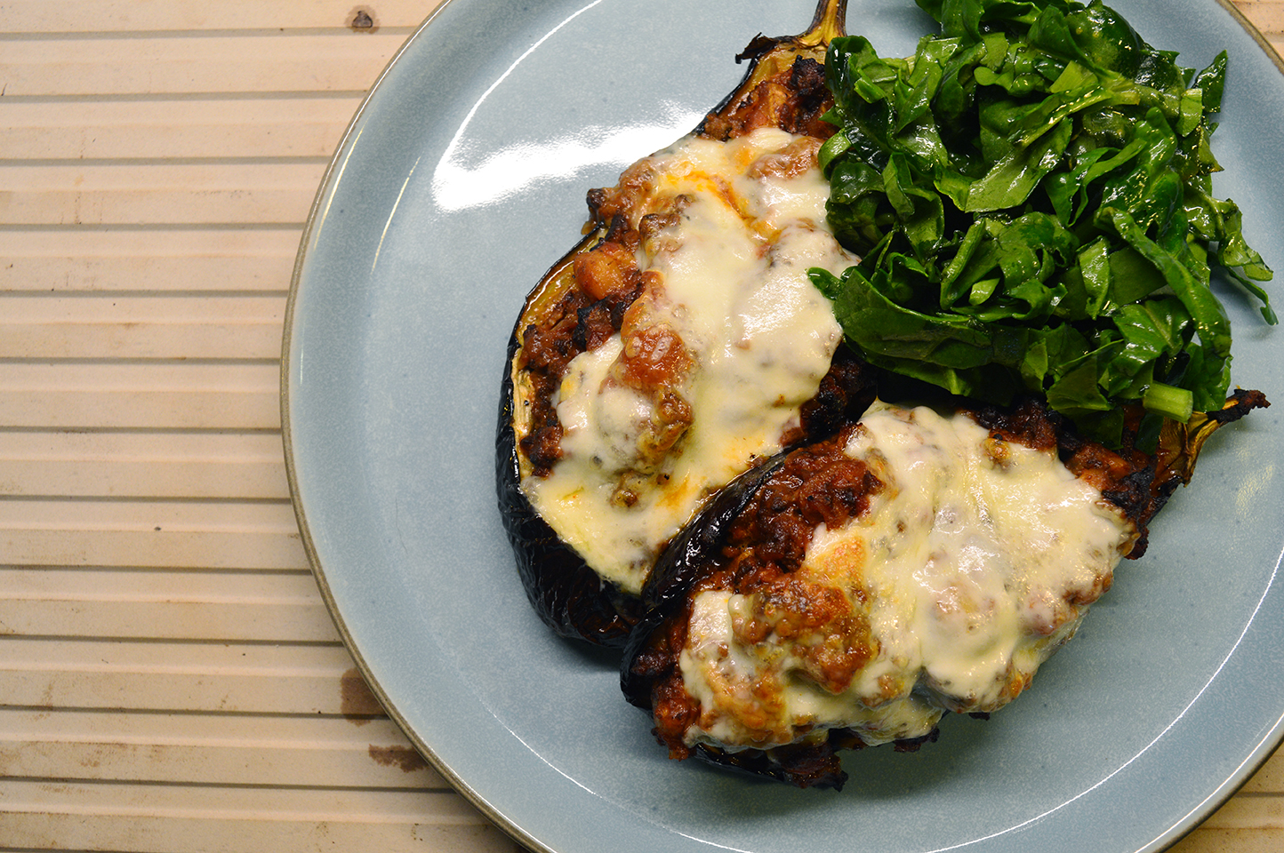 Bagt aubergine med hakket oksekød - aftenmad til familien og vægttab fra GastroUlven